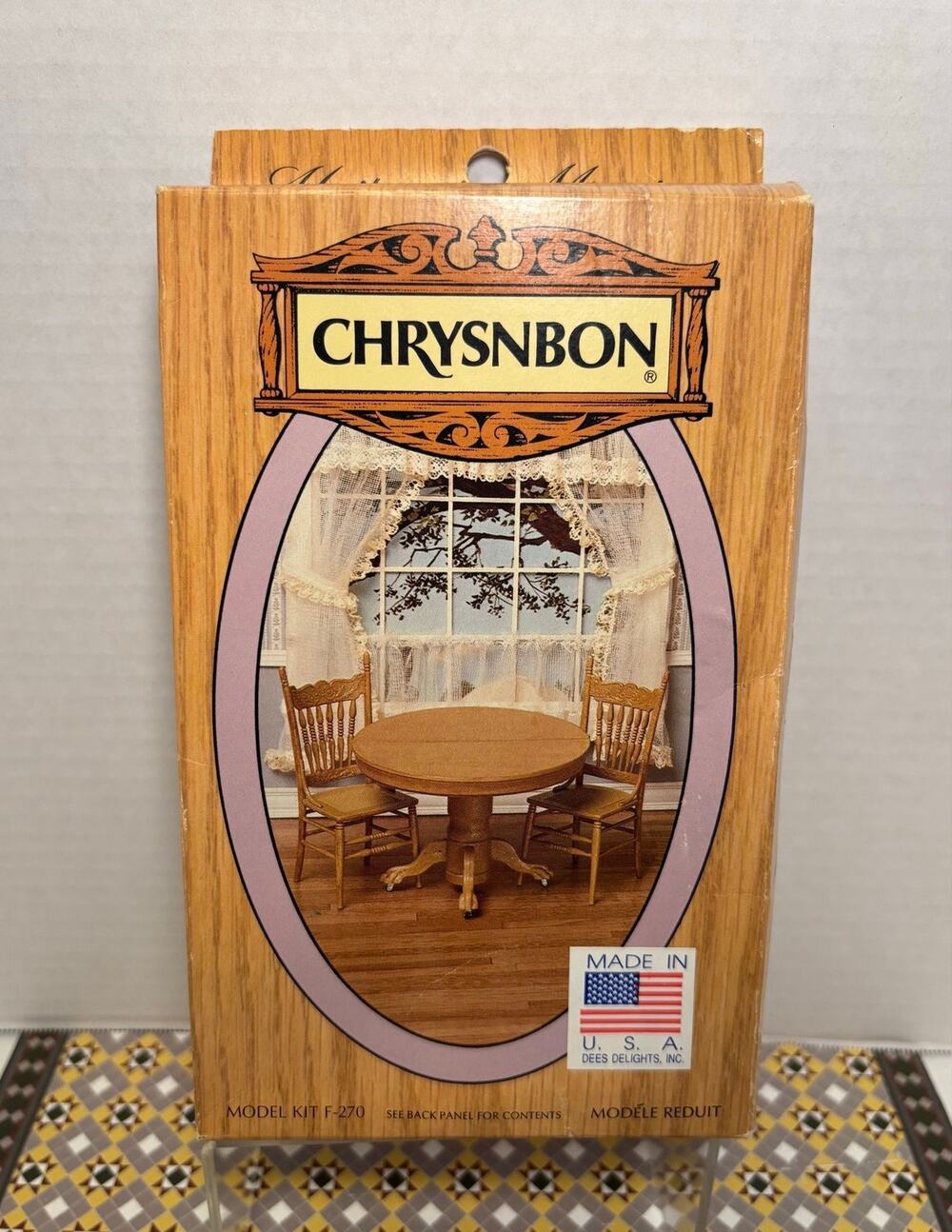 Vintage Miniature Dollhouse Chrysnbon Kit / Round Oak Table